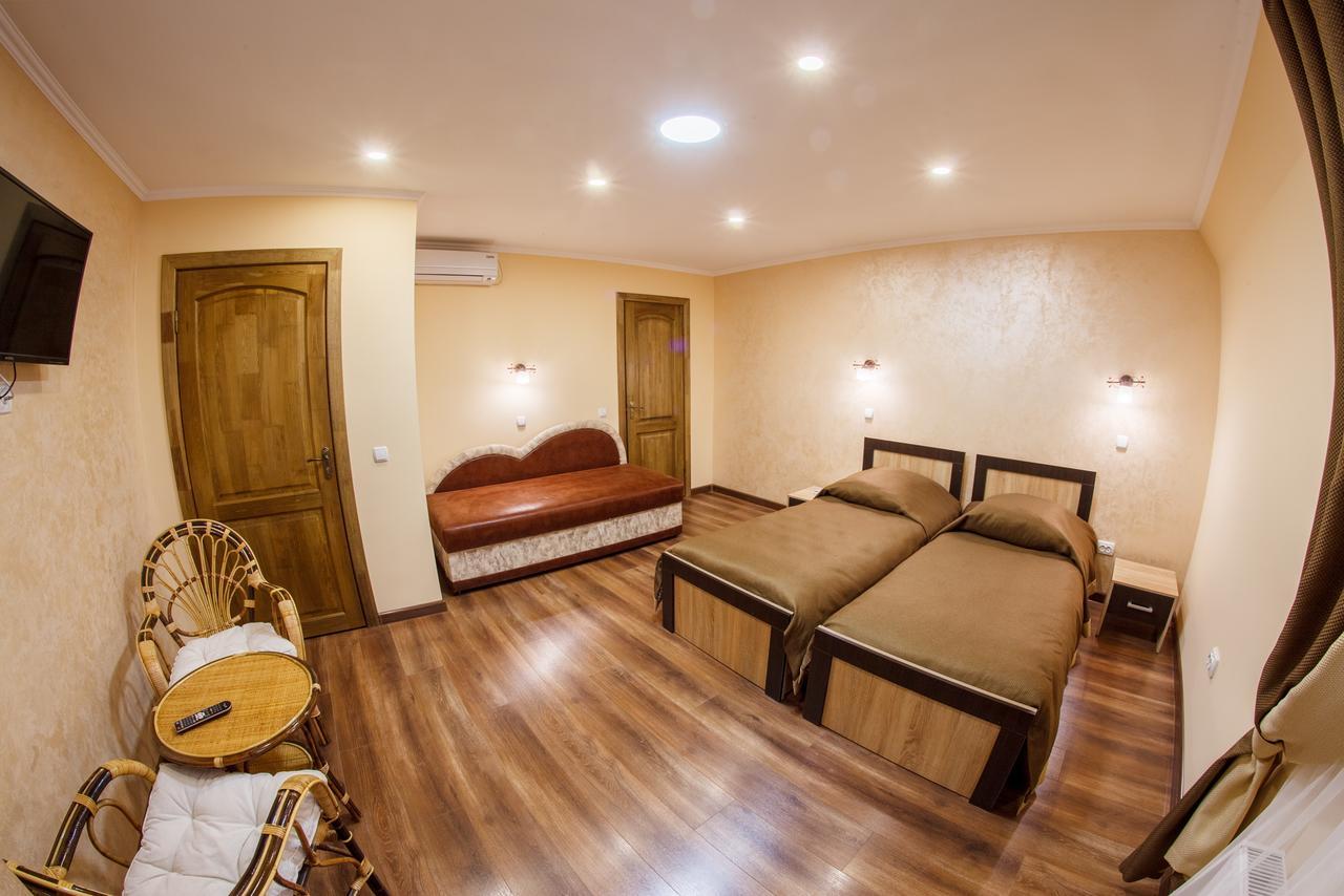 Panorama Apart-Hotel Kam'janec'-Podil's'kyj Esterno foto