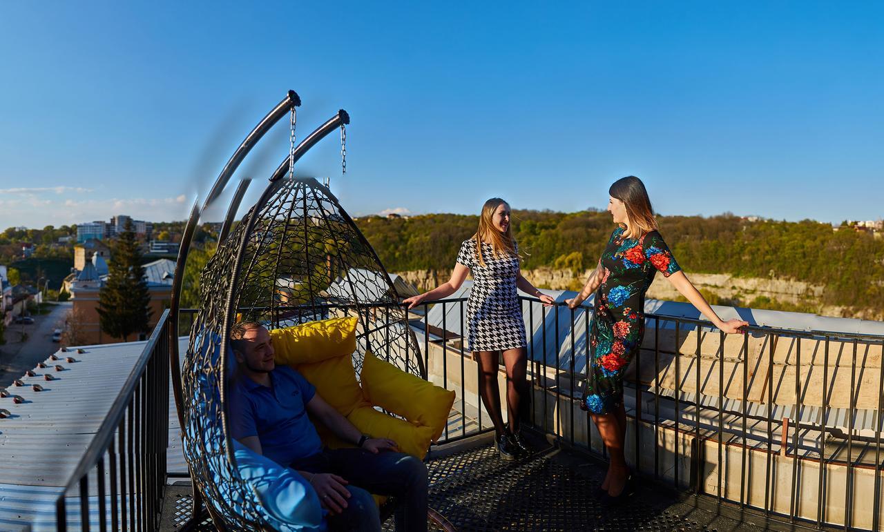 Panorama Apart-Hotel Kam'janec'-Podil's'kyj Esterno foto